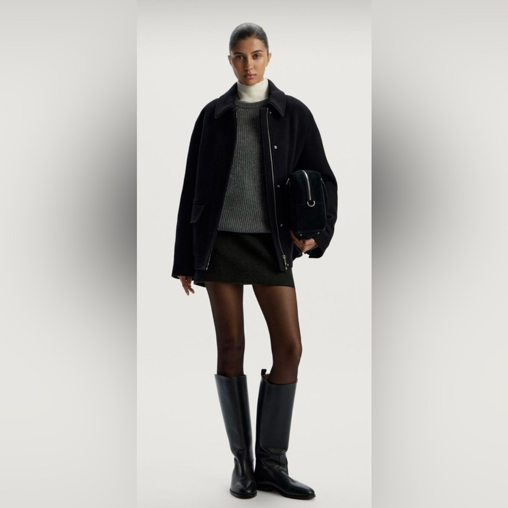 Uniqlo Women's Wool Black Mini Skirt
